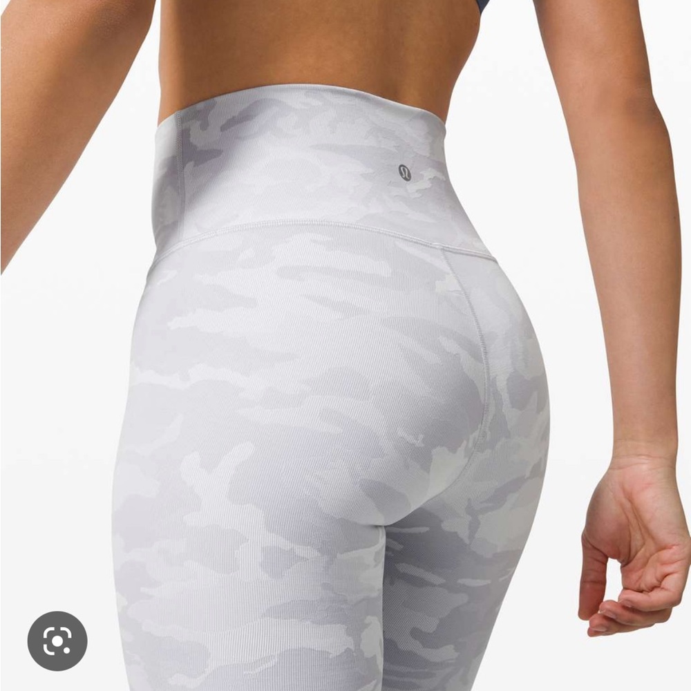 Lululemon Wunder Under High Rise Ribbed Fabic “23”